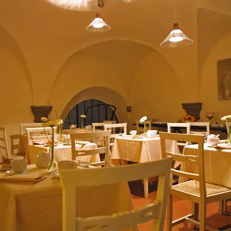 Alojamento de Acomodação e Pequeno-almoço Residenza D'epoca Palazzo Galletti 3*